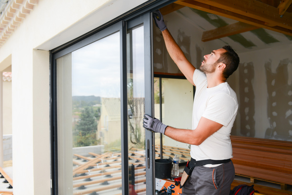 man installing windows