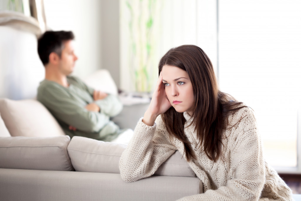 Couple having relationship difficulties at home